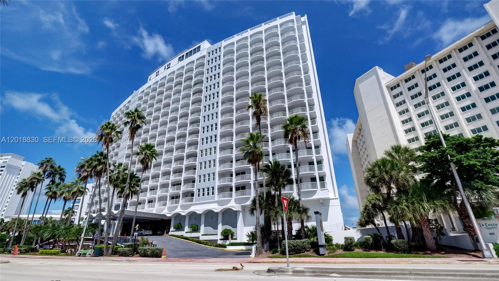 5401 Collins Ave #1126