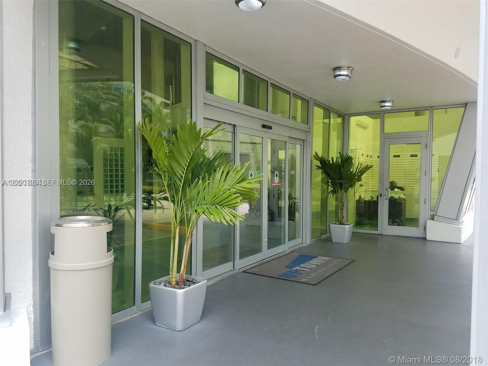 image Uptown Marina Lofts1