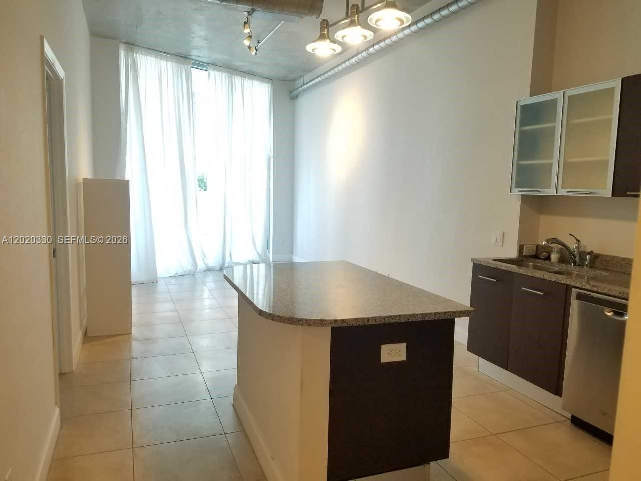 image Uptown Marina Lofts7