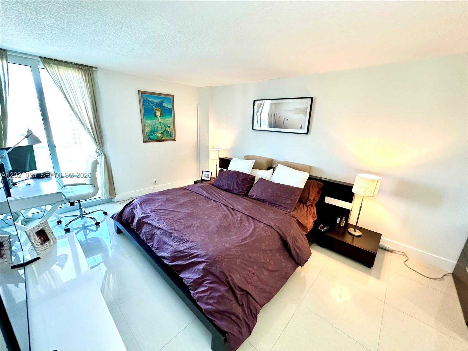 image Arlen House East5