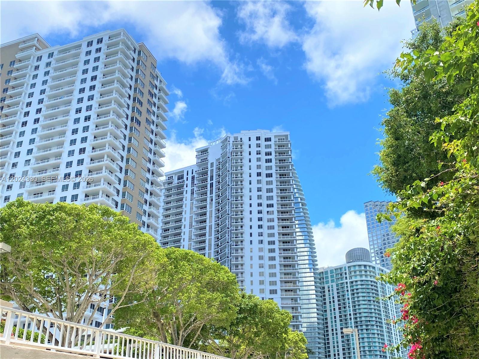 901 Brickell Key Blvd #2006