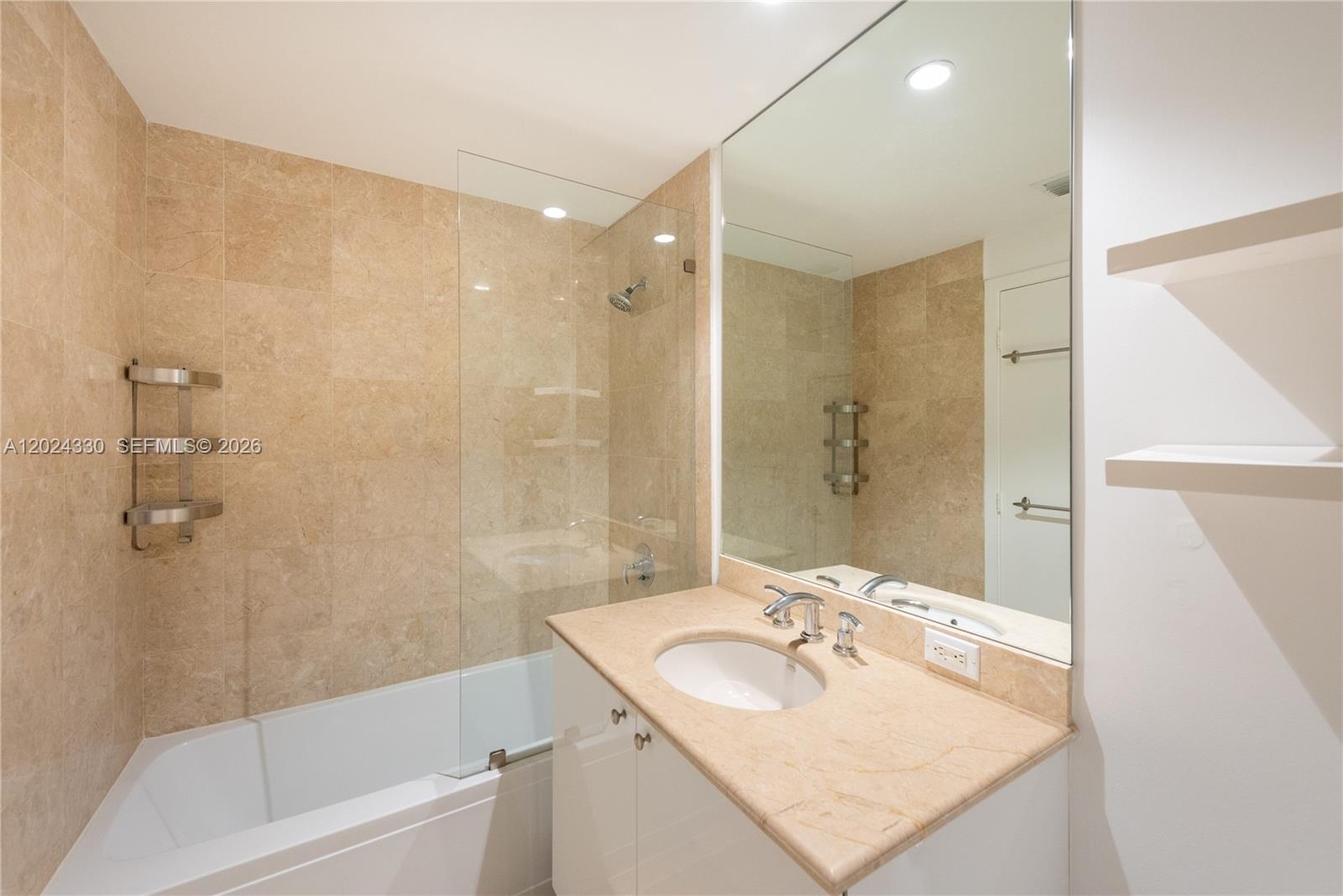 901 Brickell Key Blvd #2006 Miami, FL 33131