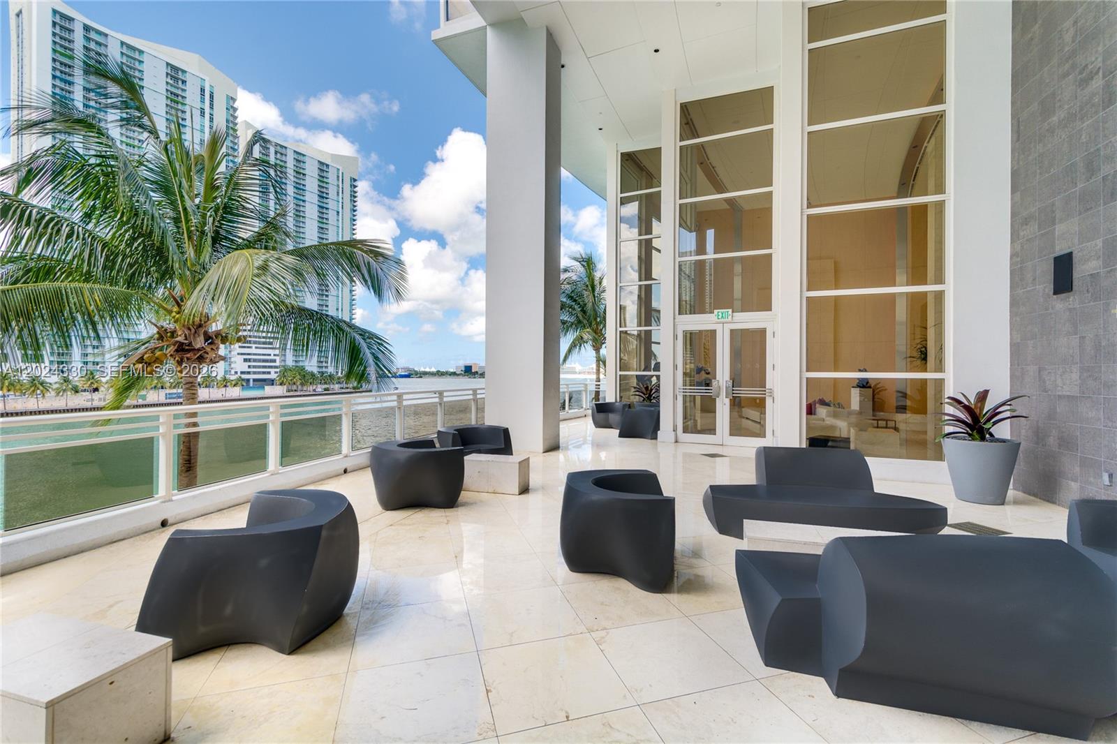 901 Brickell Key Blvd #2006 Miami, FL 33131
