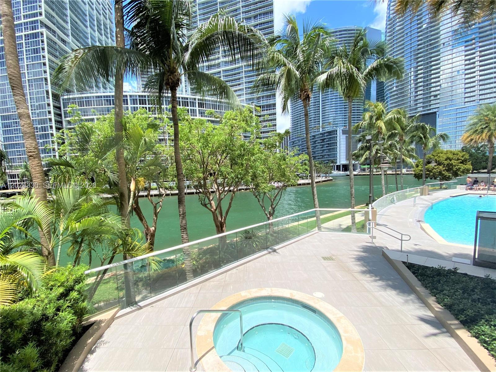 901 Brickell Key Blvd #2006 Miami, FL 33131