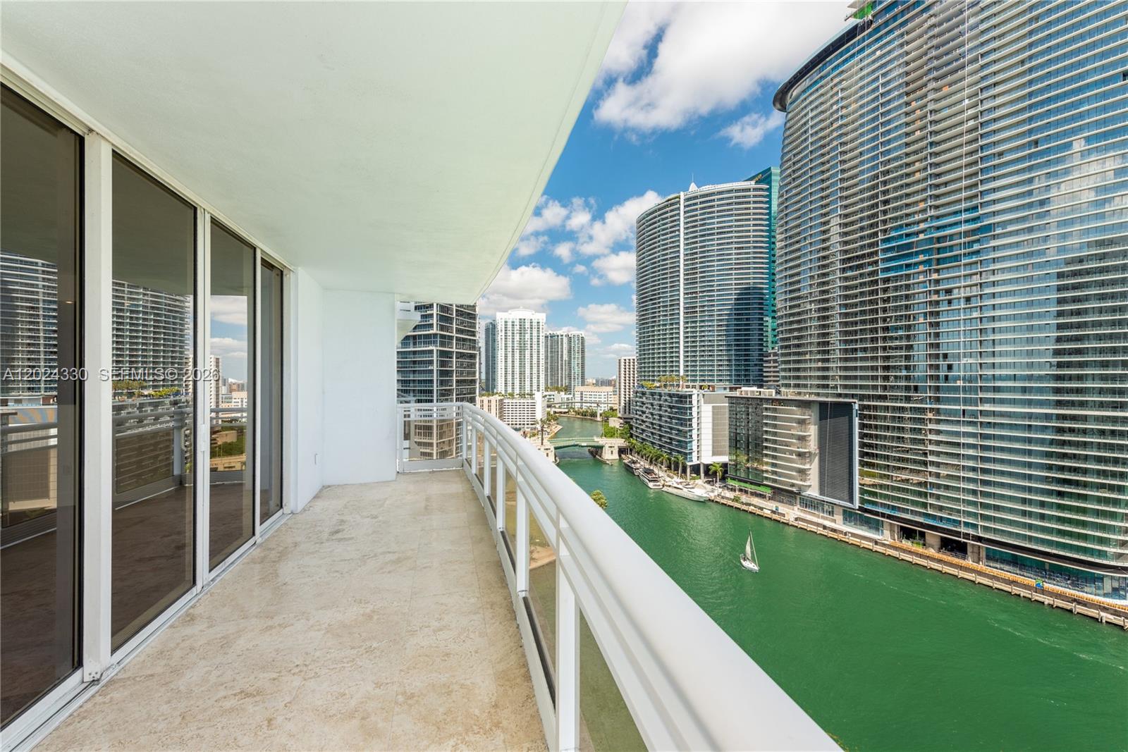 901 Brickell Key Blvd #2006 Miami, FL 33131