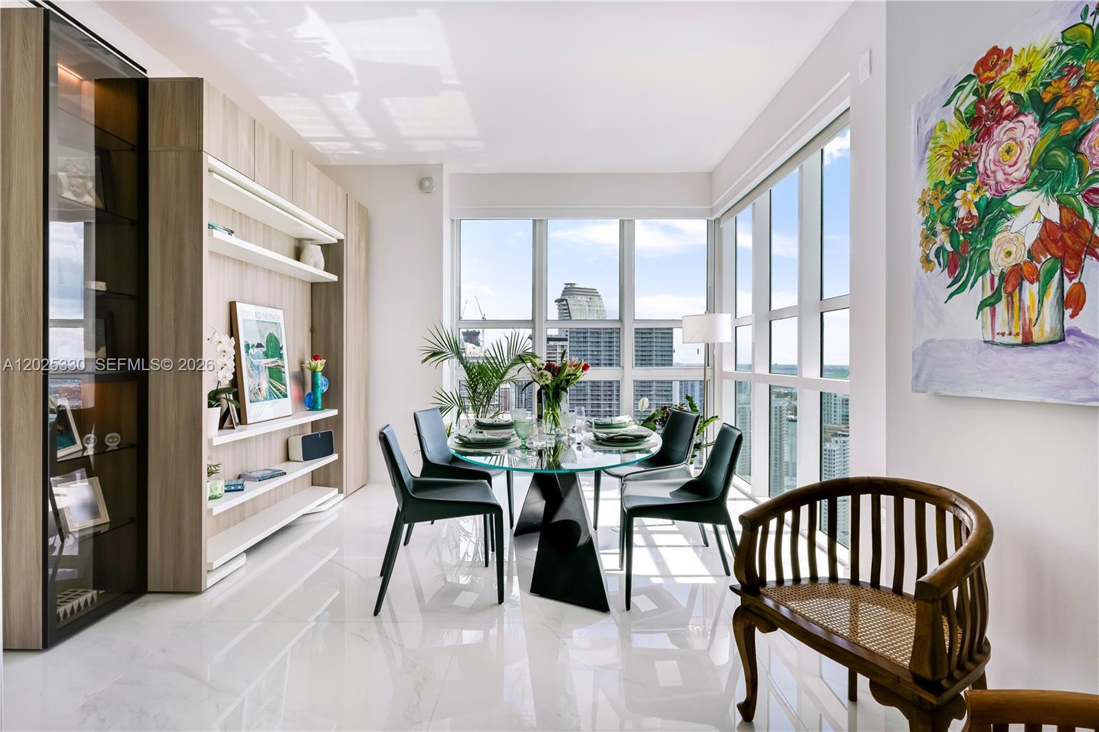 950 Brickell Bay Dr #5210 Miami, FL 33131