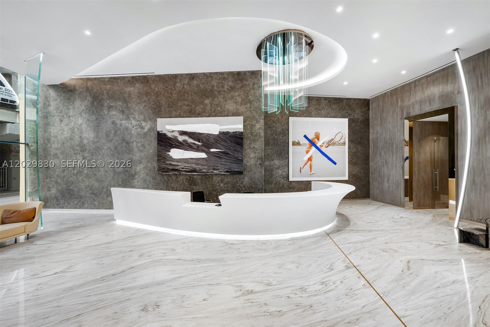 image Brickell Flatiron35