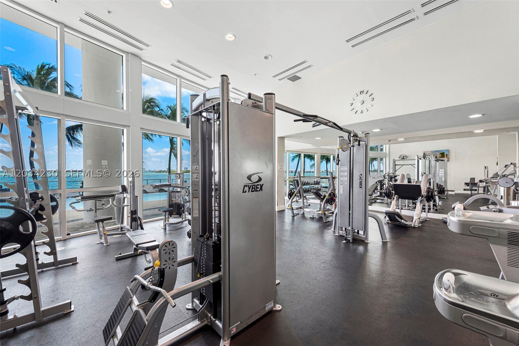 image Onyx on the Bay47