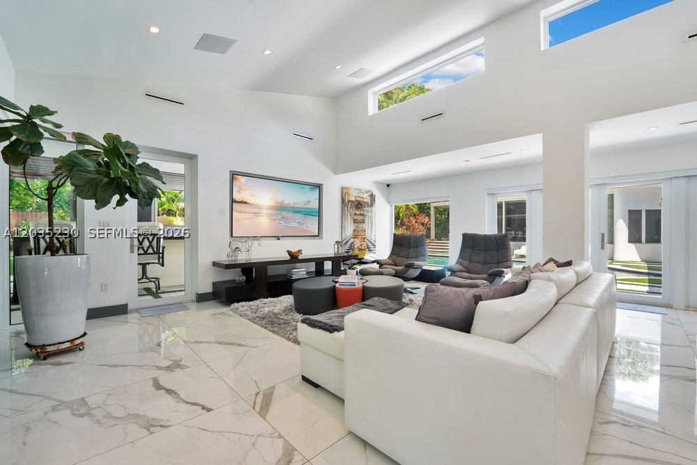 6460 SW 133rd Dr Pinecrest, FL 33156