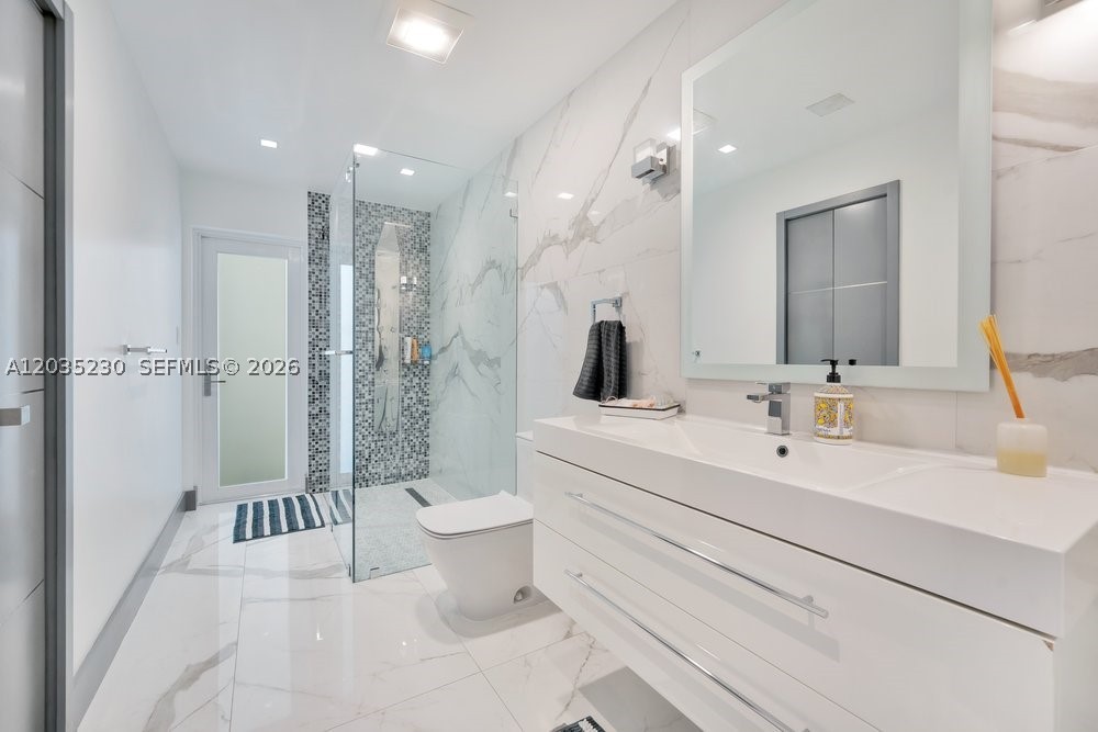 6460 SW 133rd Dr Pinecrest, FL 33156