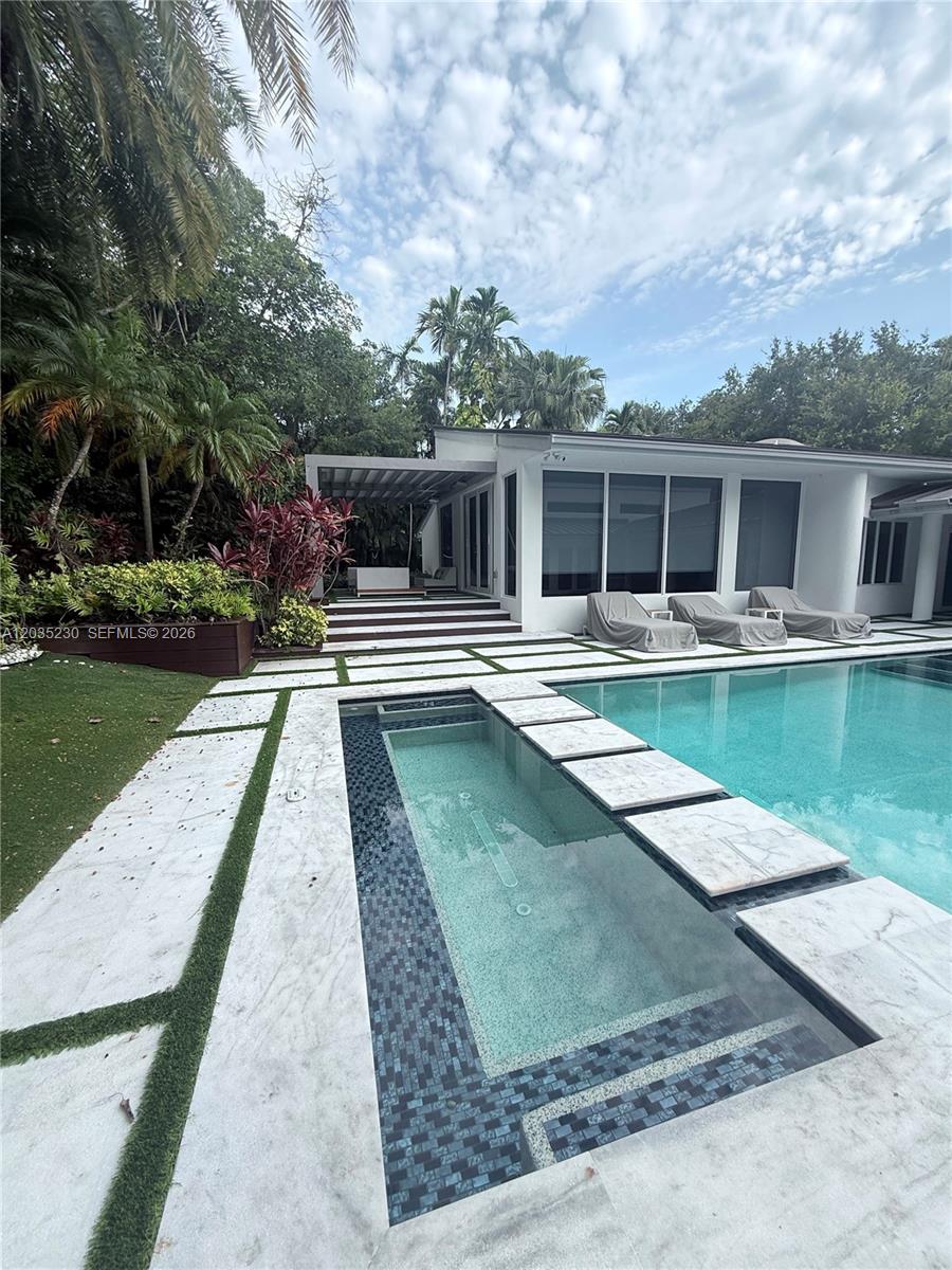 6460 SW 133rd Pinecrest, FL 33156