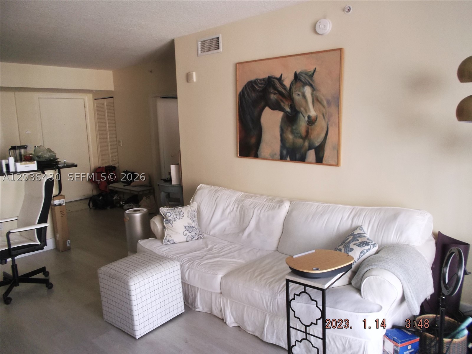 image The Venture at Aventura2