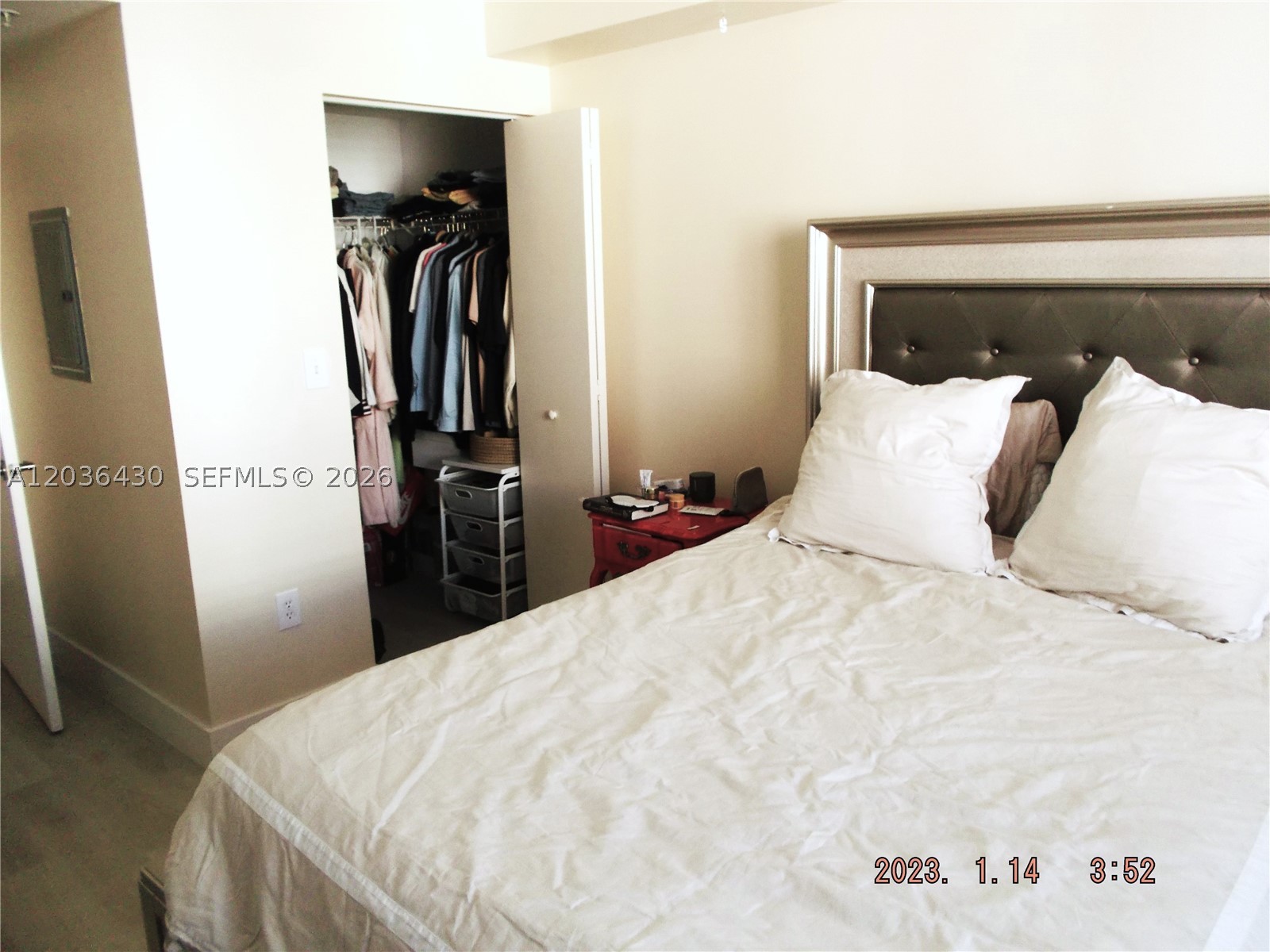 image The Venture at Aventura6