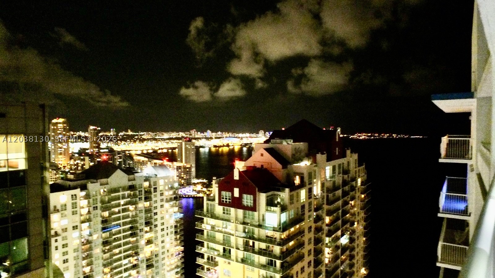 image The Club at Brickell Bay6