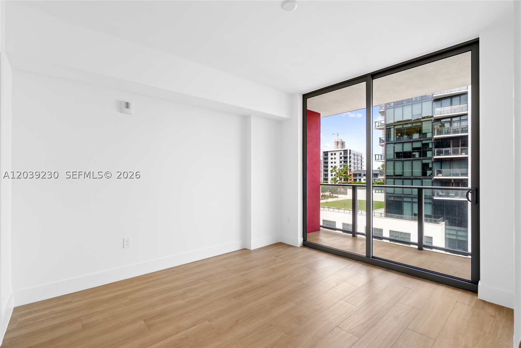 image The Standard Residences Midtown Miami8