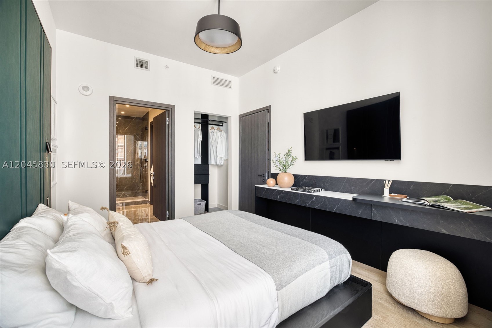 20 NE 11th St #4503 Miami, FL 33132