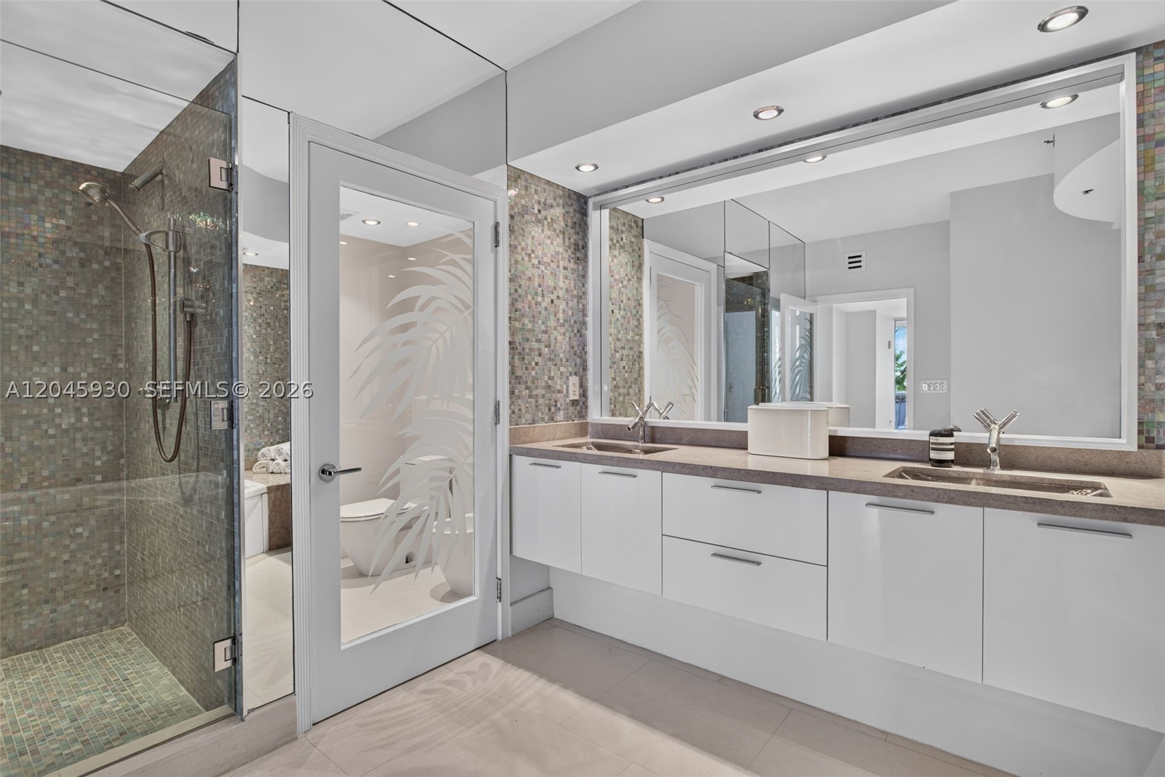 400 Alton Rd #706 Miami Beach, FL 33139