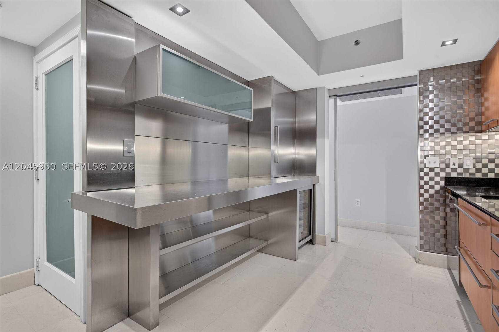 400 Alton Rd #706 Miami Beach, FL 33139
