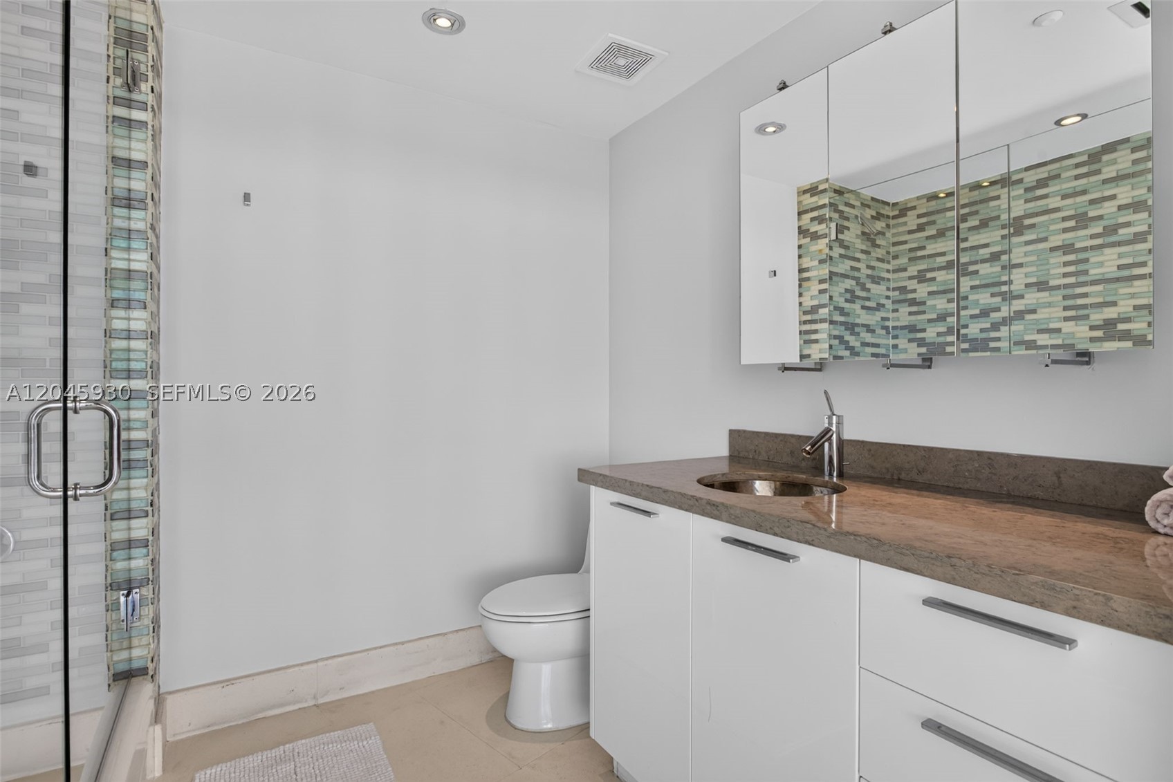 400 Alton Rd #706 Miami Beach, FL 33139