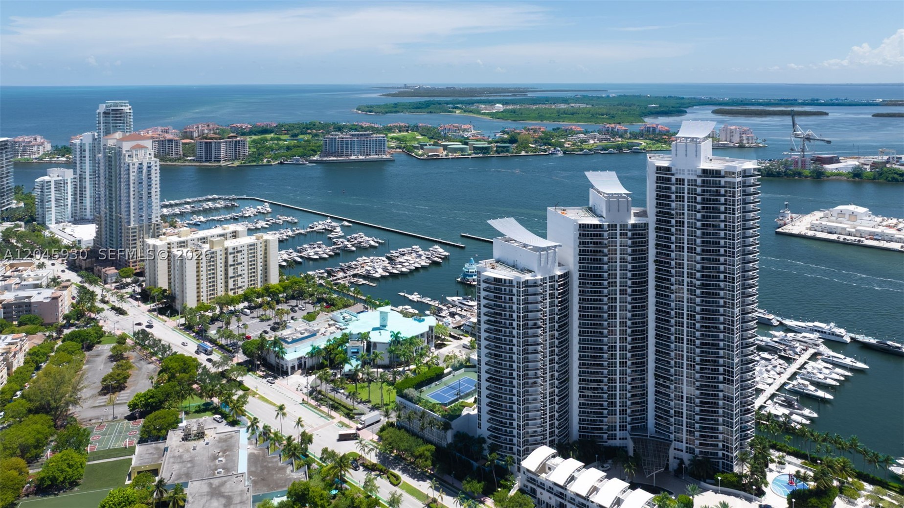 400 Alton Rd #706 Miami Beach, FL 33139