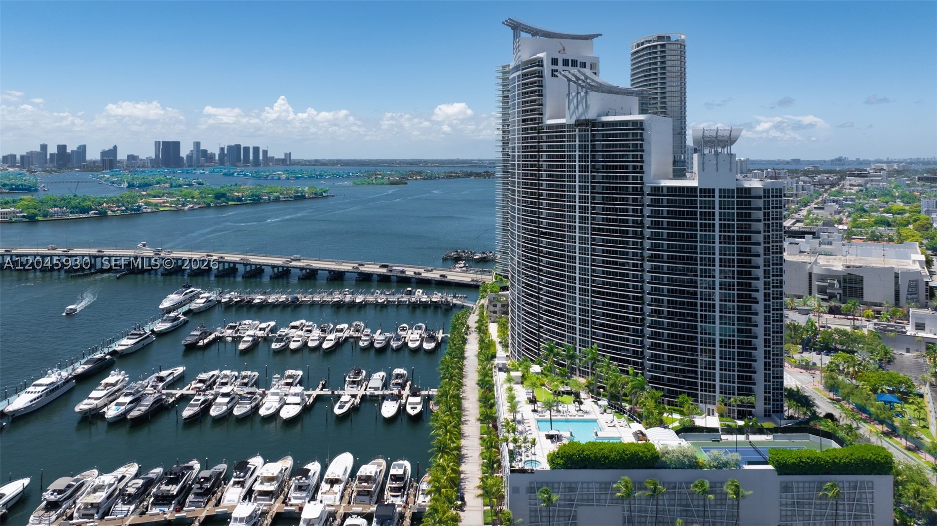 400 Alton Rd #706 Miami Beach, FL 33139
