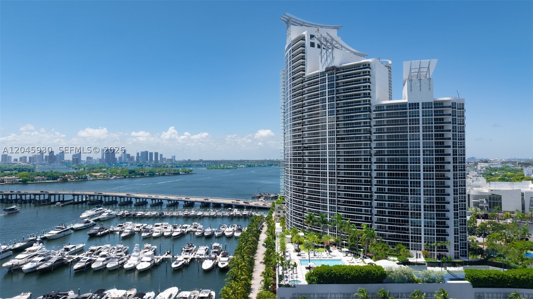 400 Alton Rd #706 Miami Beach, FL 33139