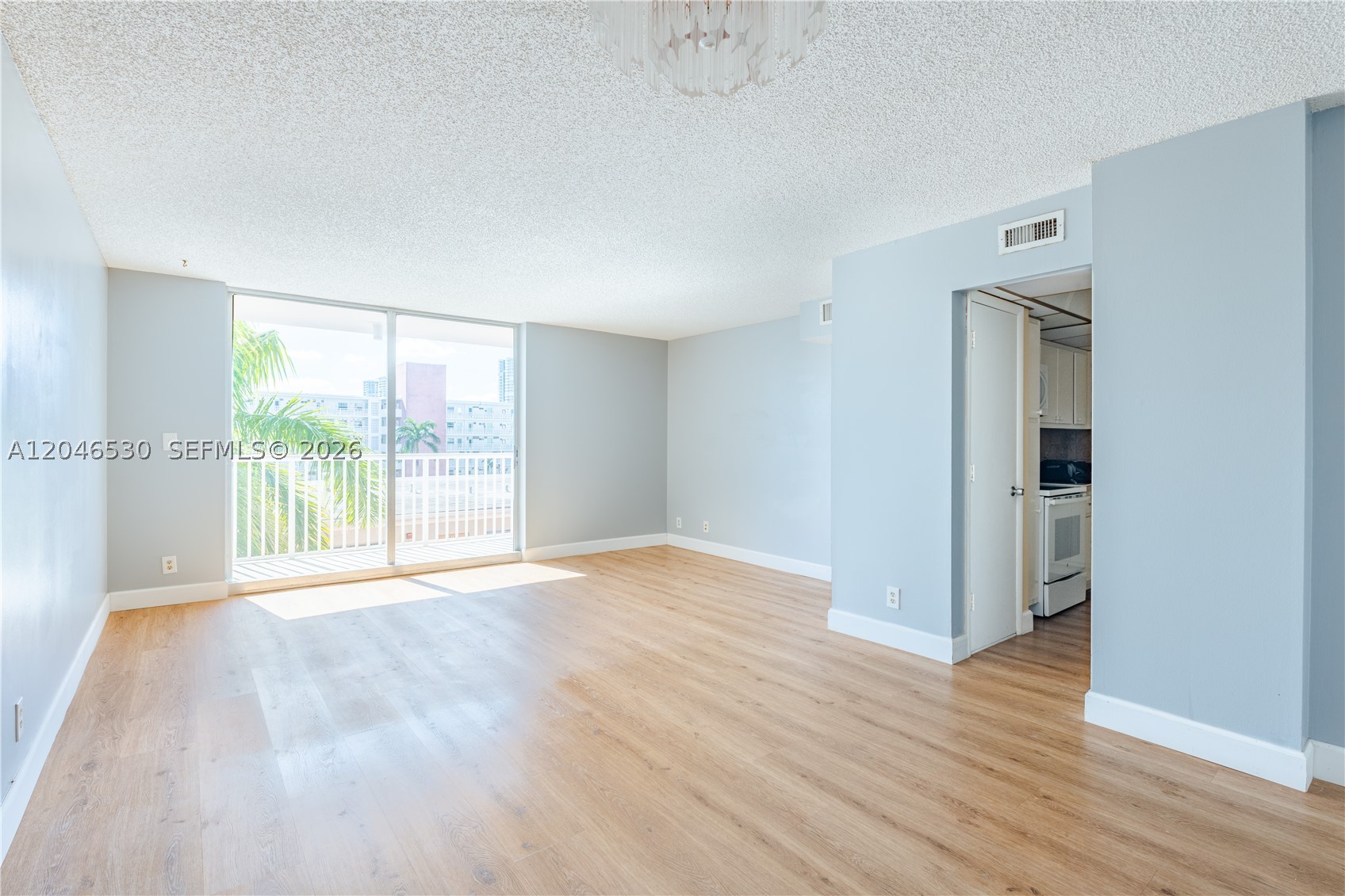 3161 S Ocean Dr #407