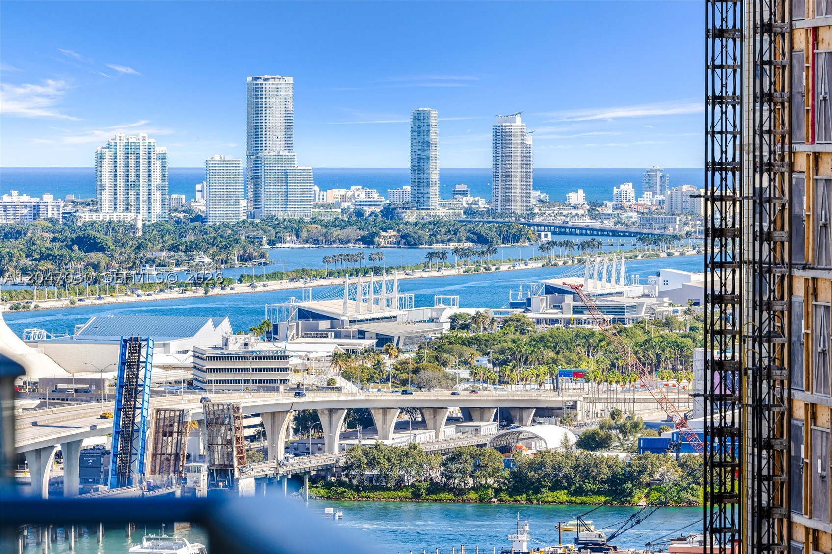 image The Crosby Miami Worldcenter21