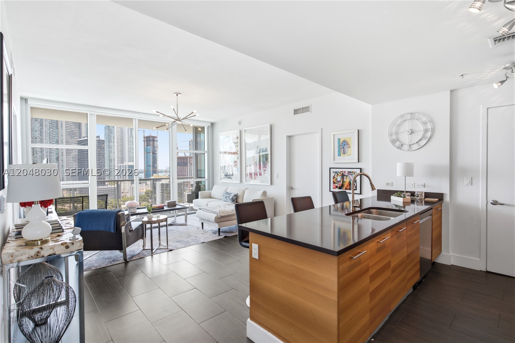 image 4 Midtown1