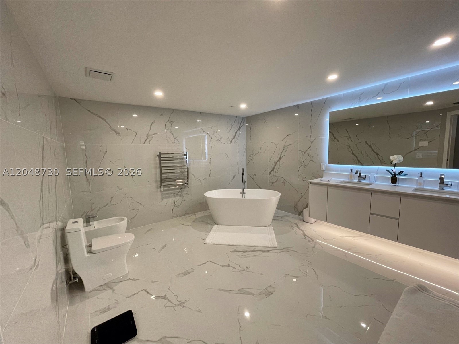 Undisclosed Address Key Biscayne, FL 33149