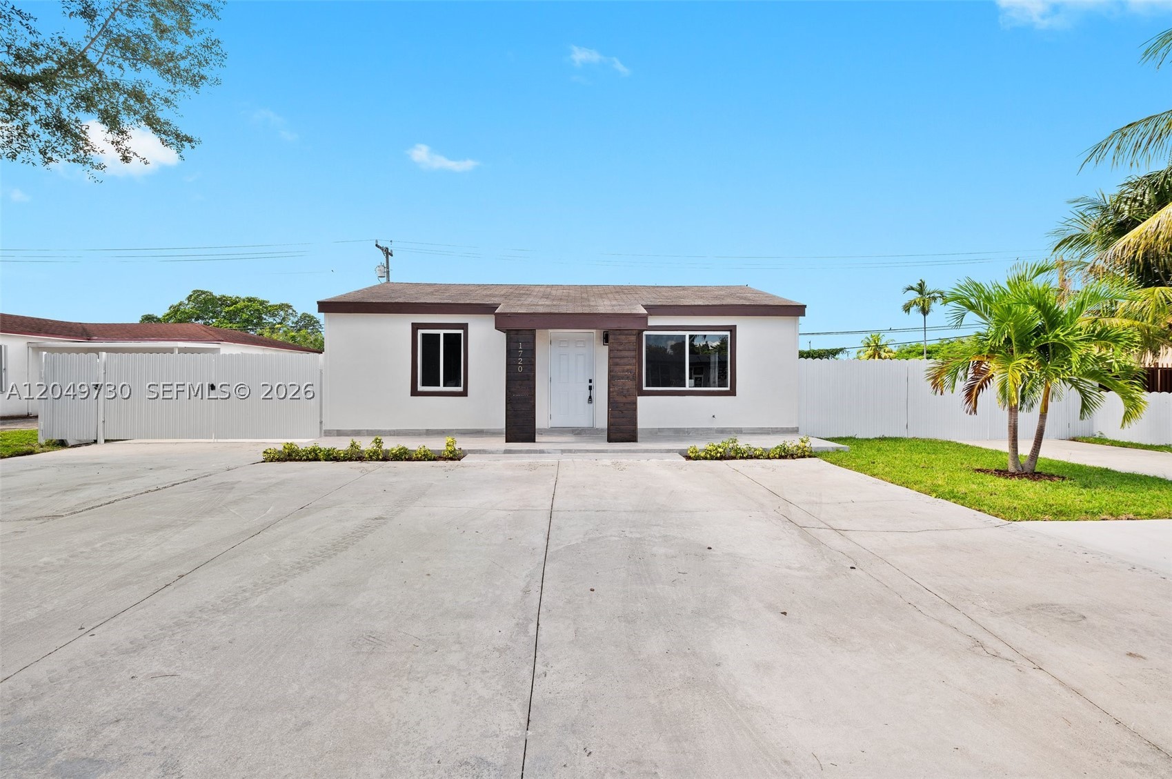1720 SW 67th St