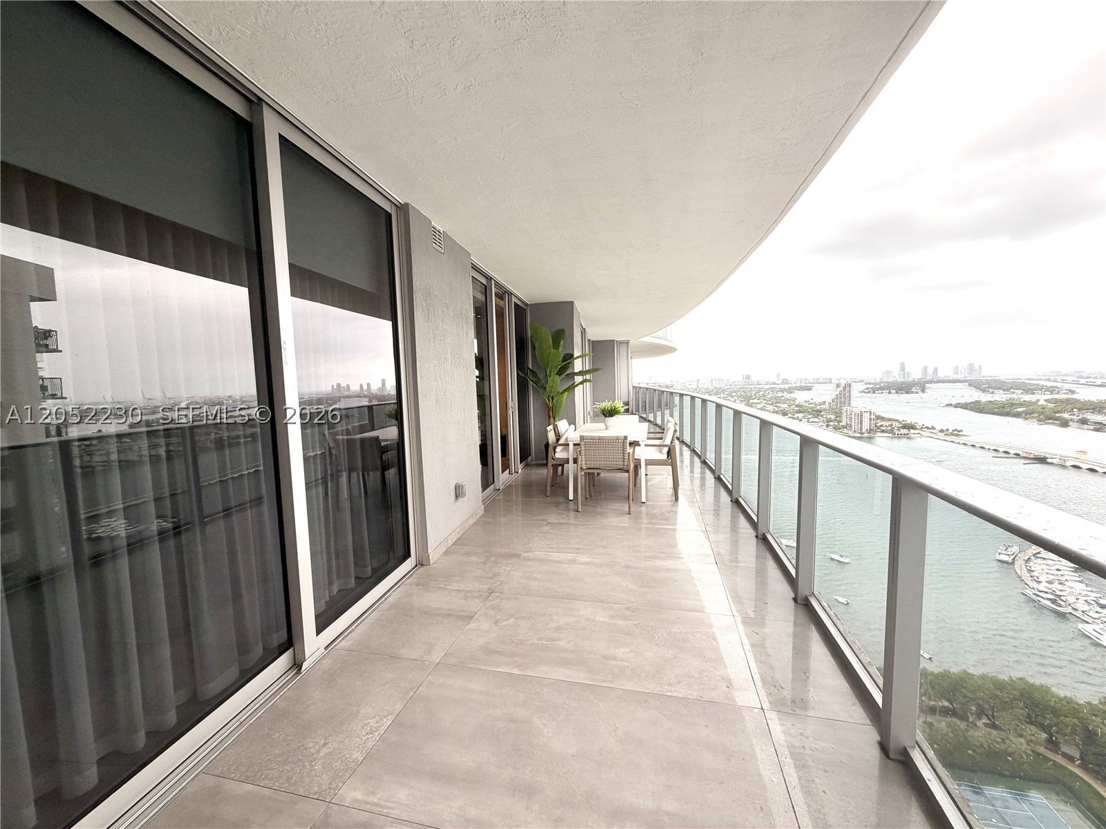 image Aria on the Bay1