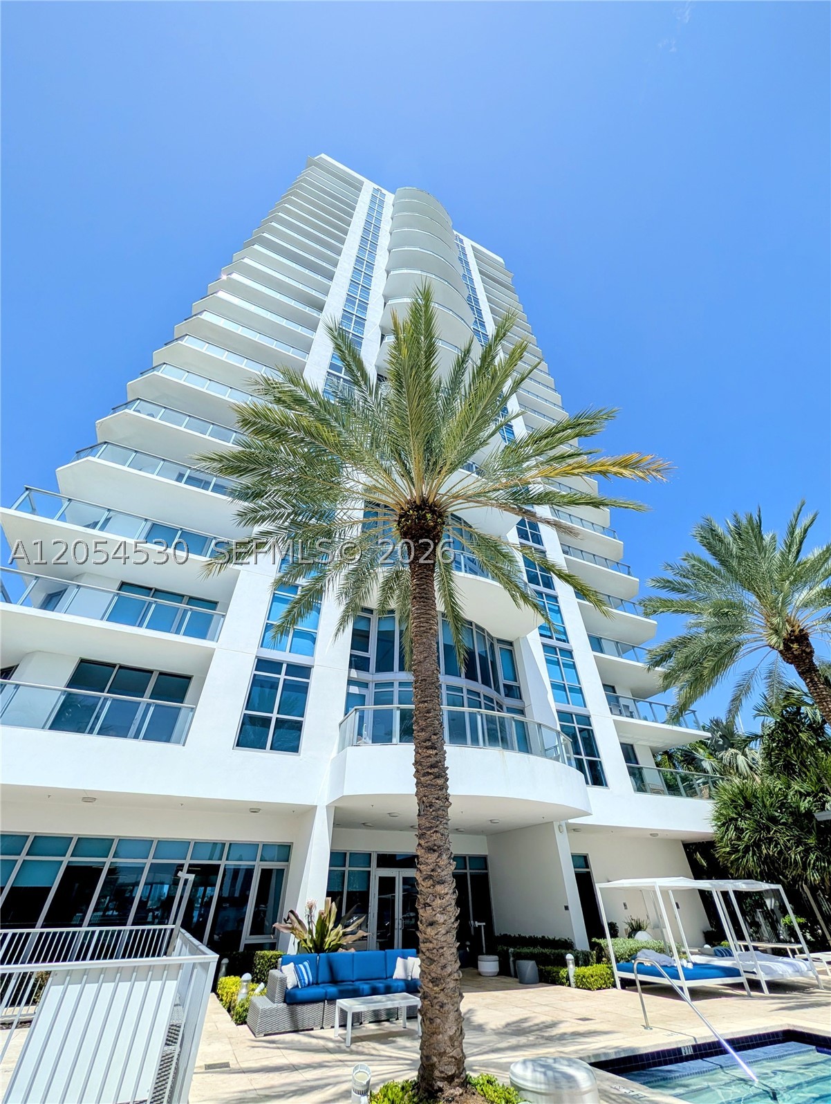 17301 Biscayne Blvd #1501 North Miami Beach, FL 33160