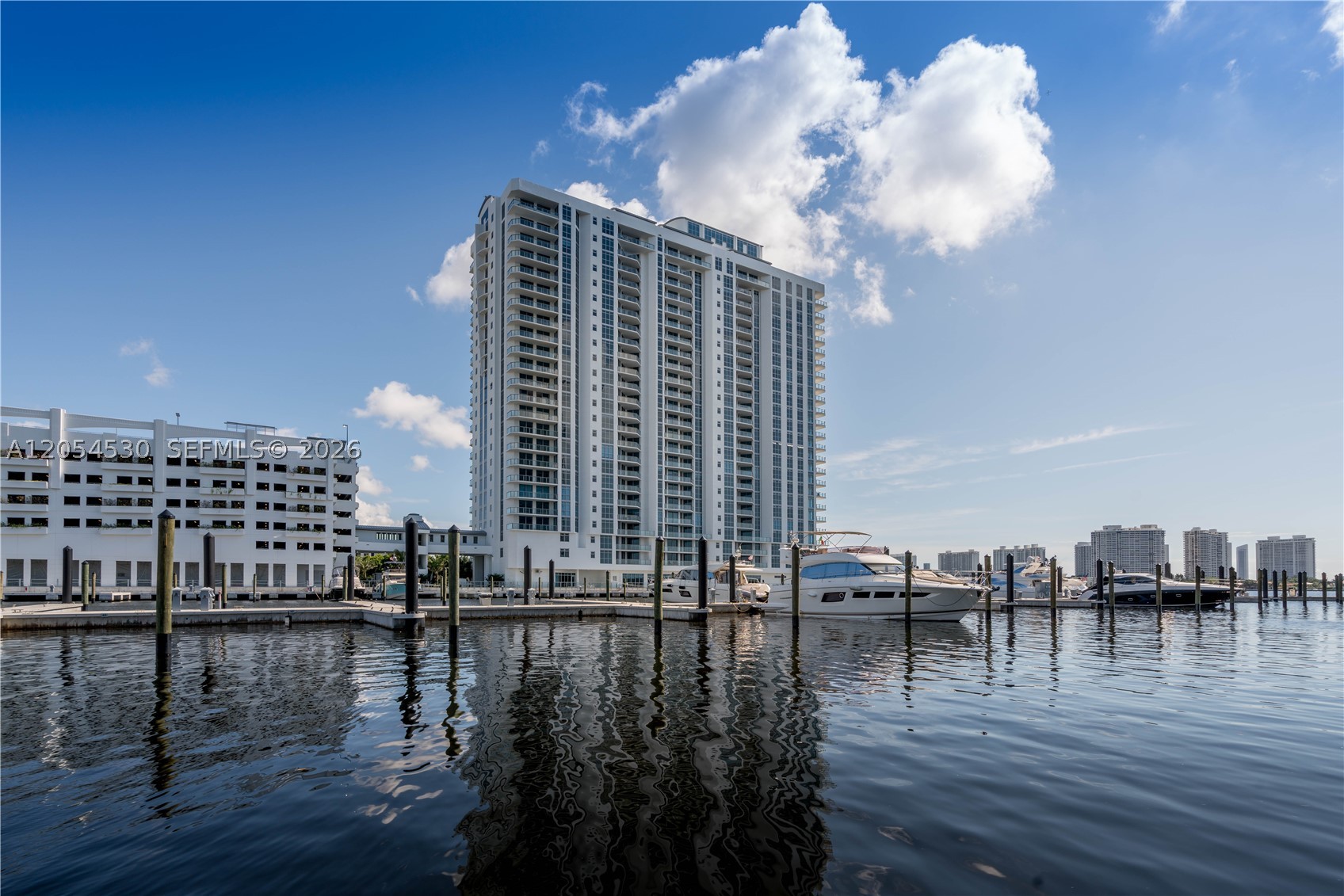 17301 Biscayne Blvd #1501 North Miami Beach, FL 33160