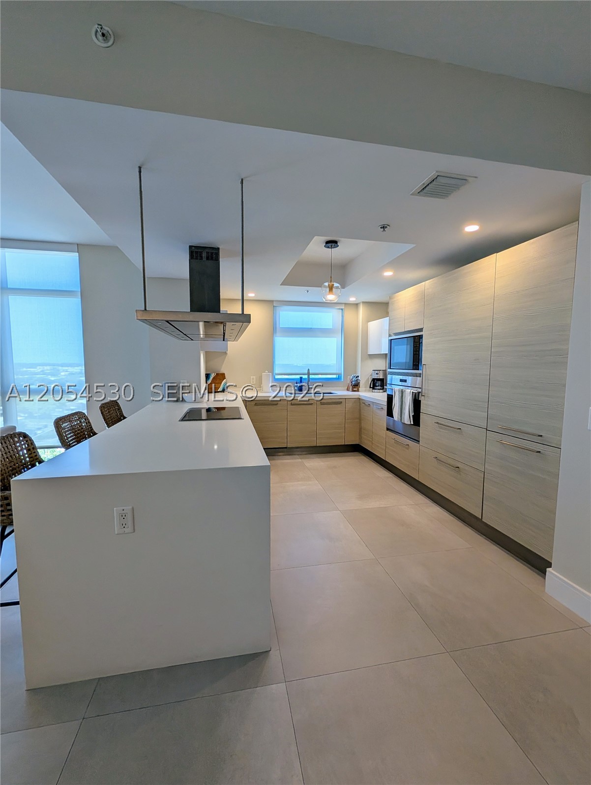 17301 Biscayne Blvd #1501 North Miami Beach, FL 33160