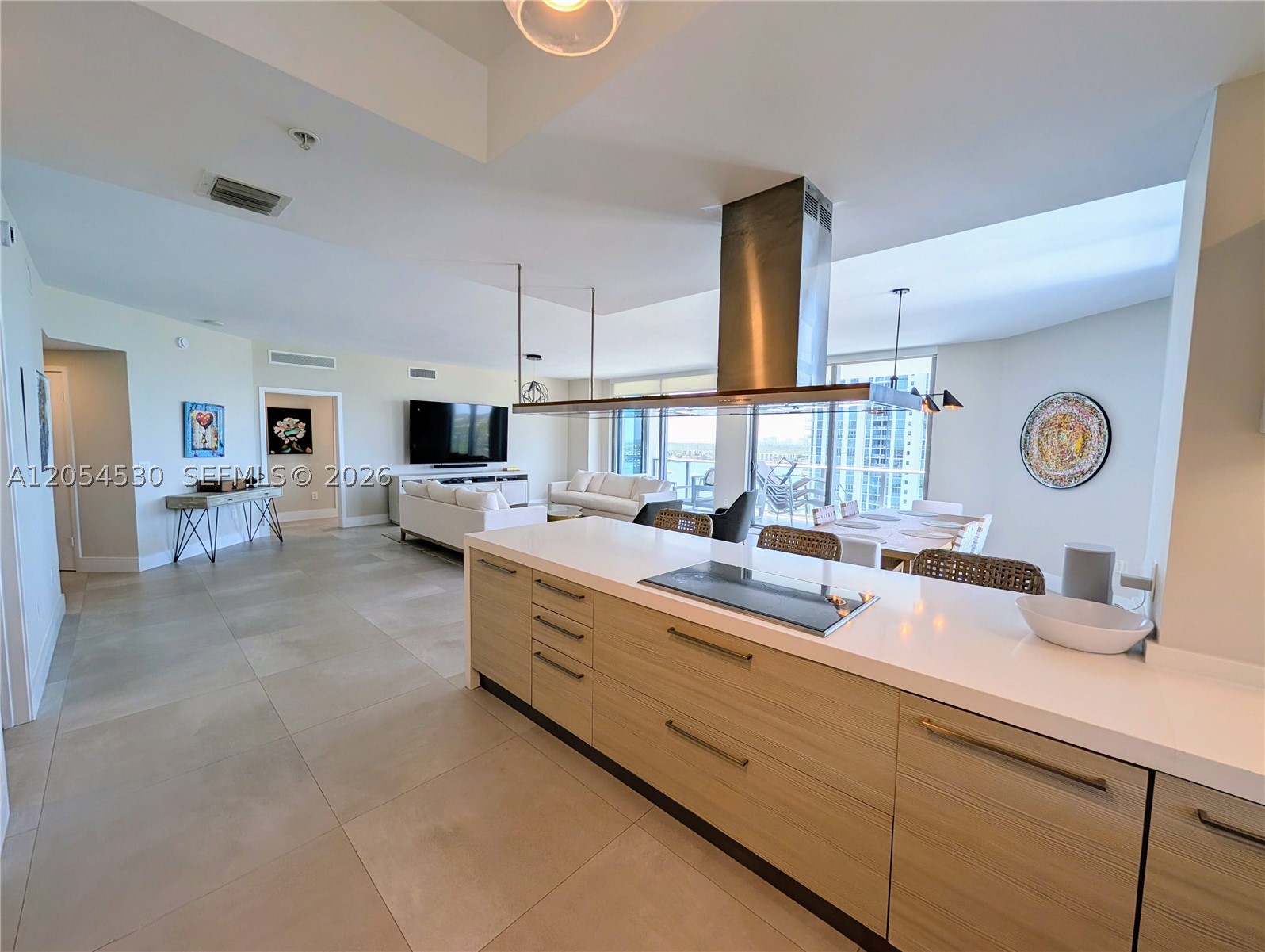 17301 Biscayne Blvd #1501 North Miami Beach, FL 33160