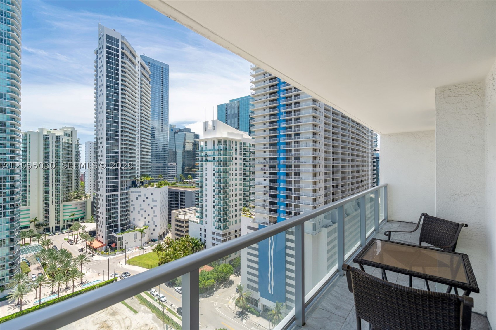 image The Mark on Brickell13