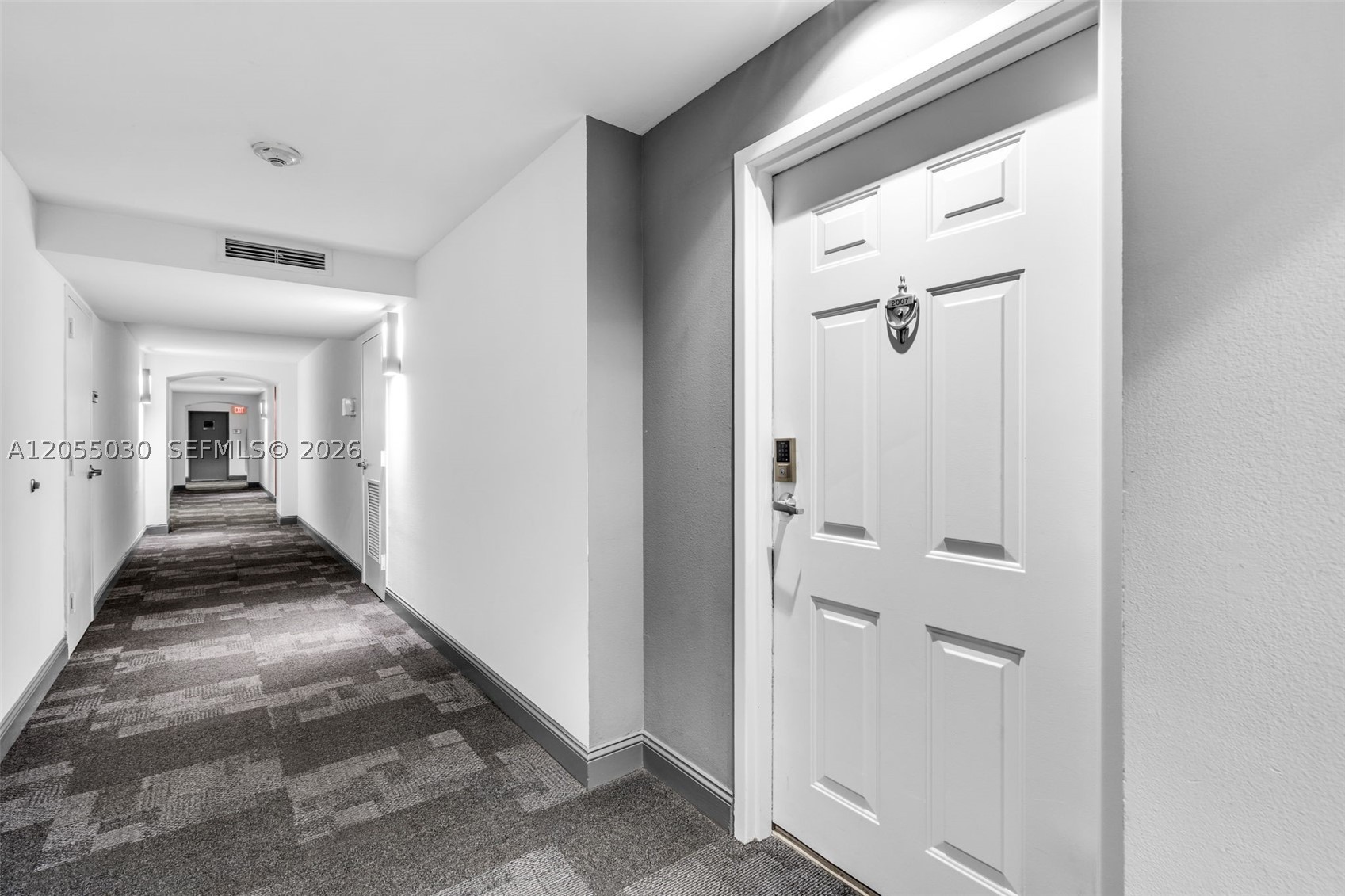 image The Mark on Brickell15