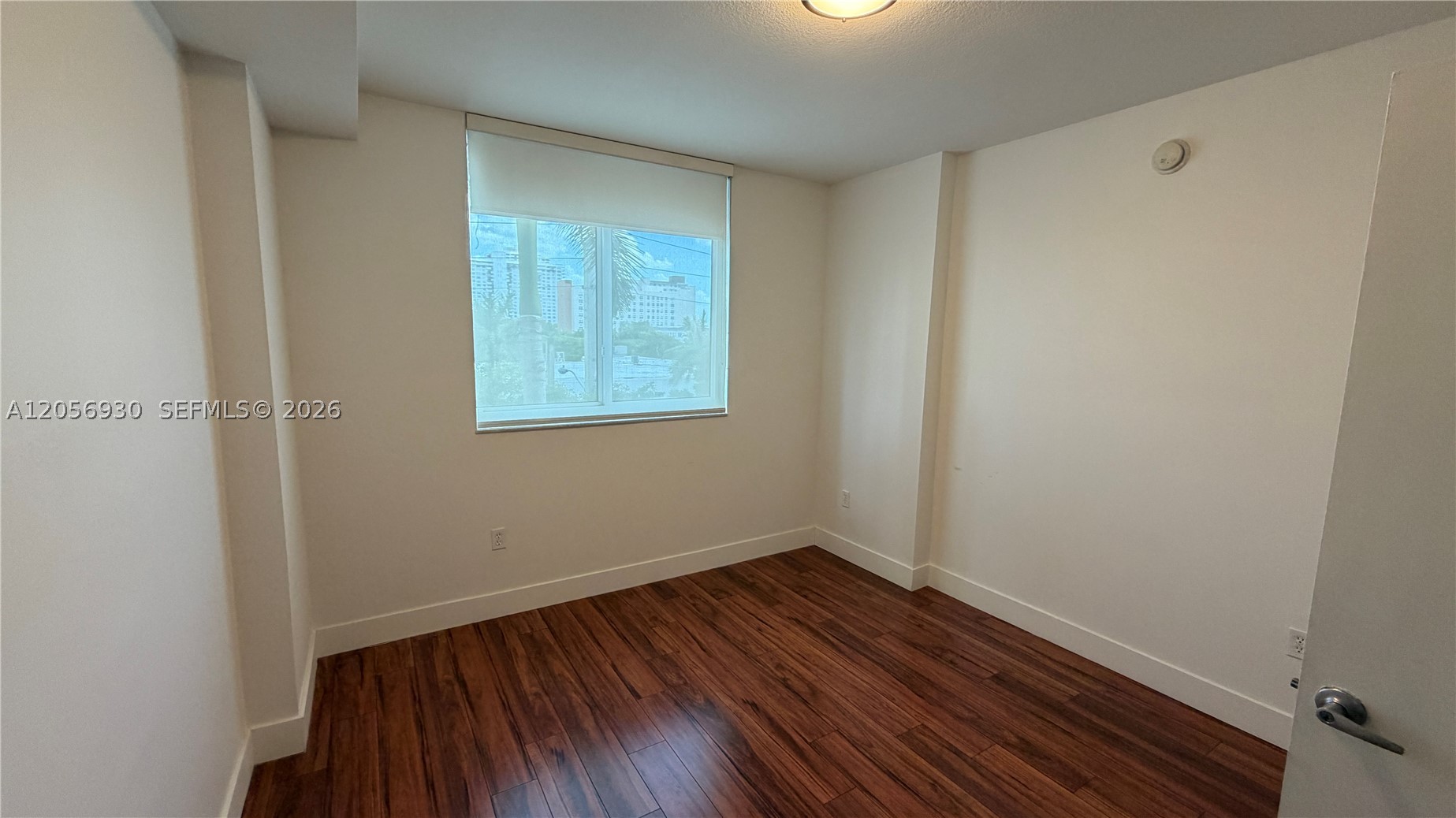 image The Venture at Aventura26