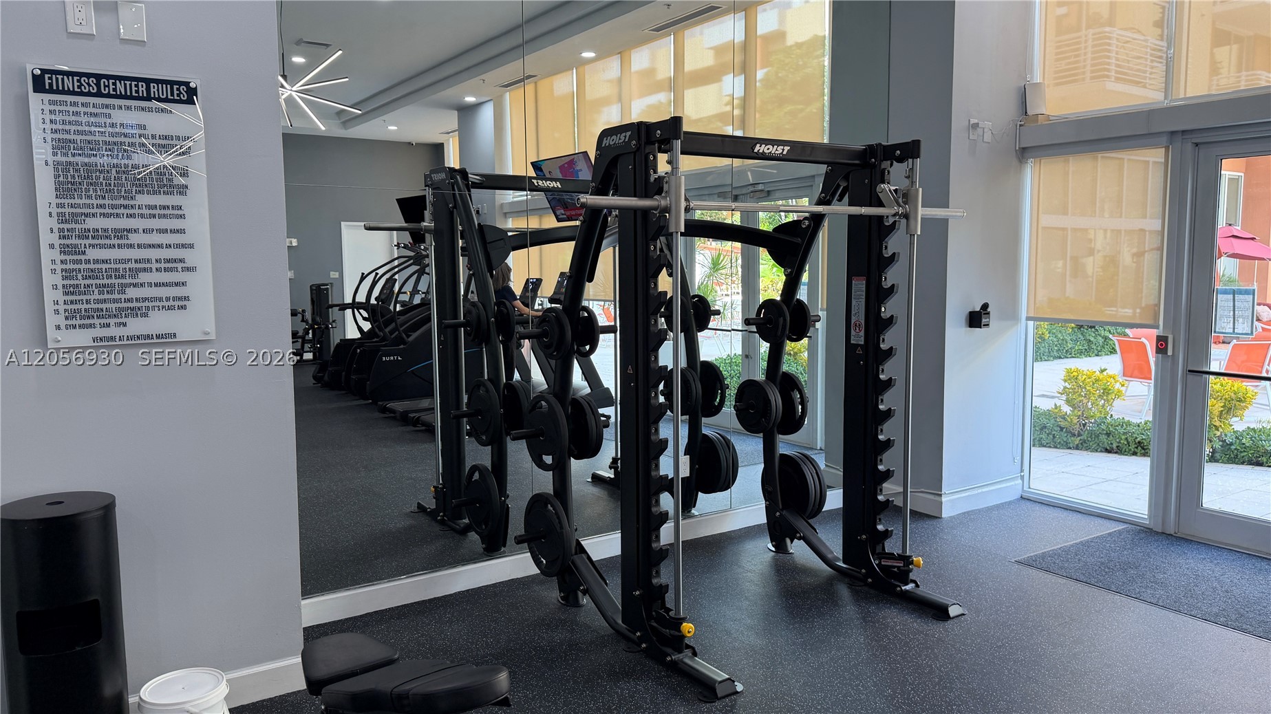 image The Venture at Aventura35