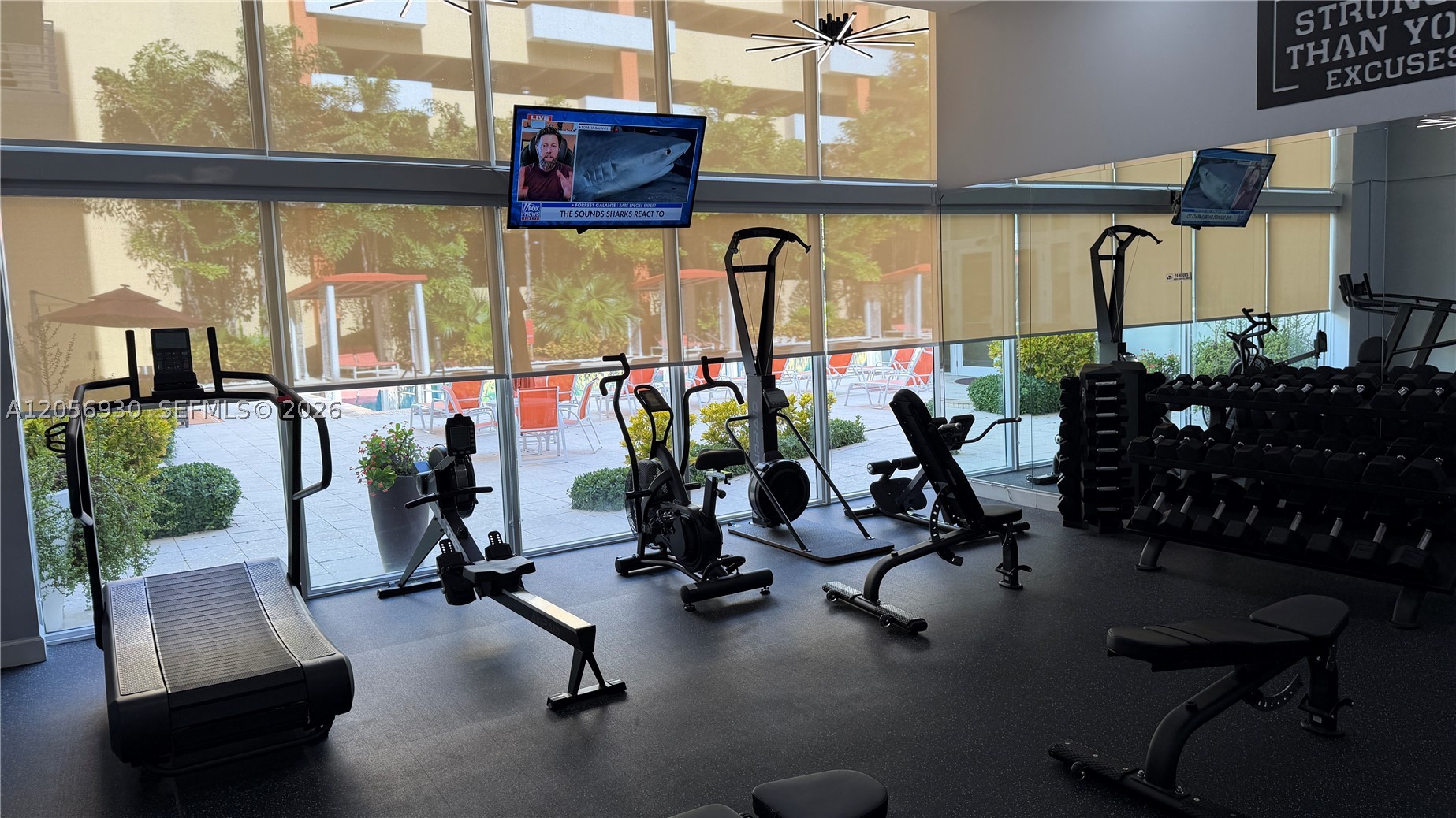 image The Venture at Aventura39