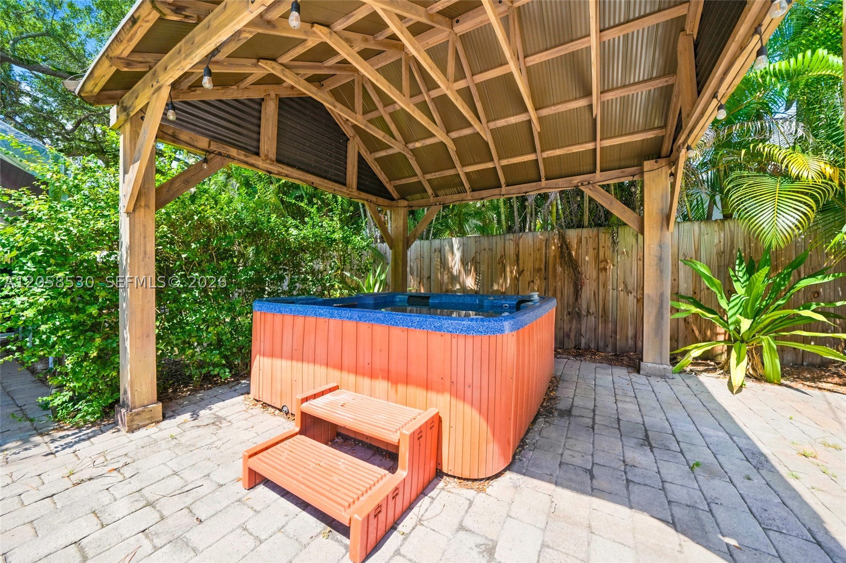 2301 Tequesta Ln #2301 Miami, FL 33133