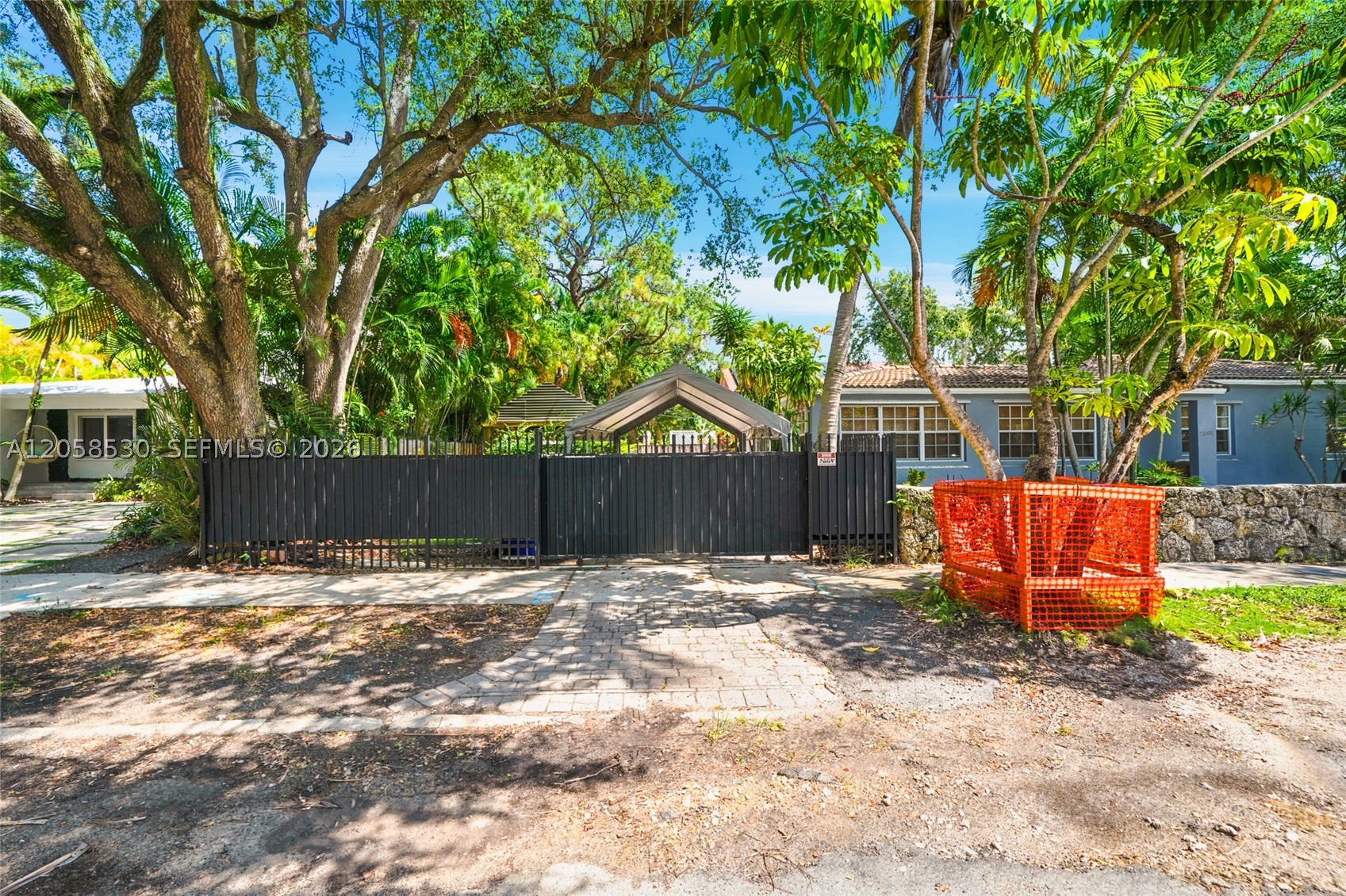 2301 Tequesta Ln #2301 Miami, FL 33133