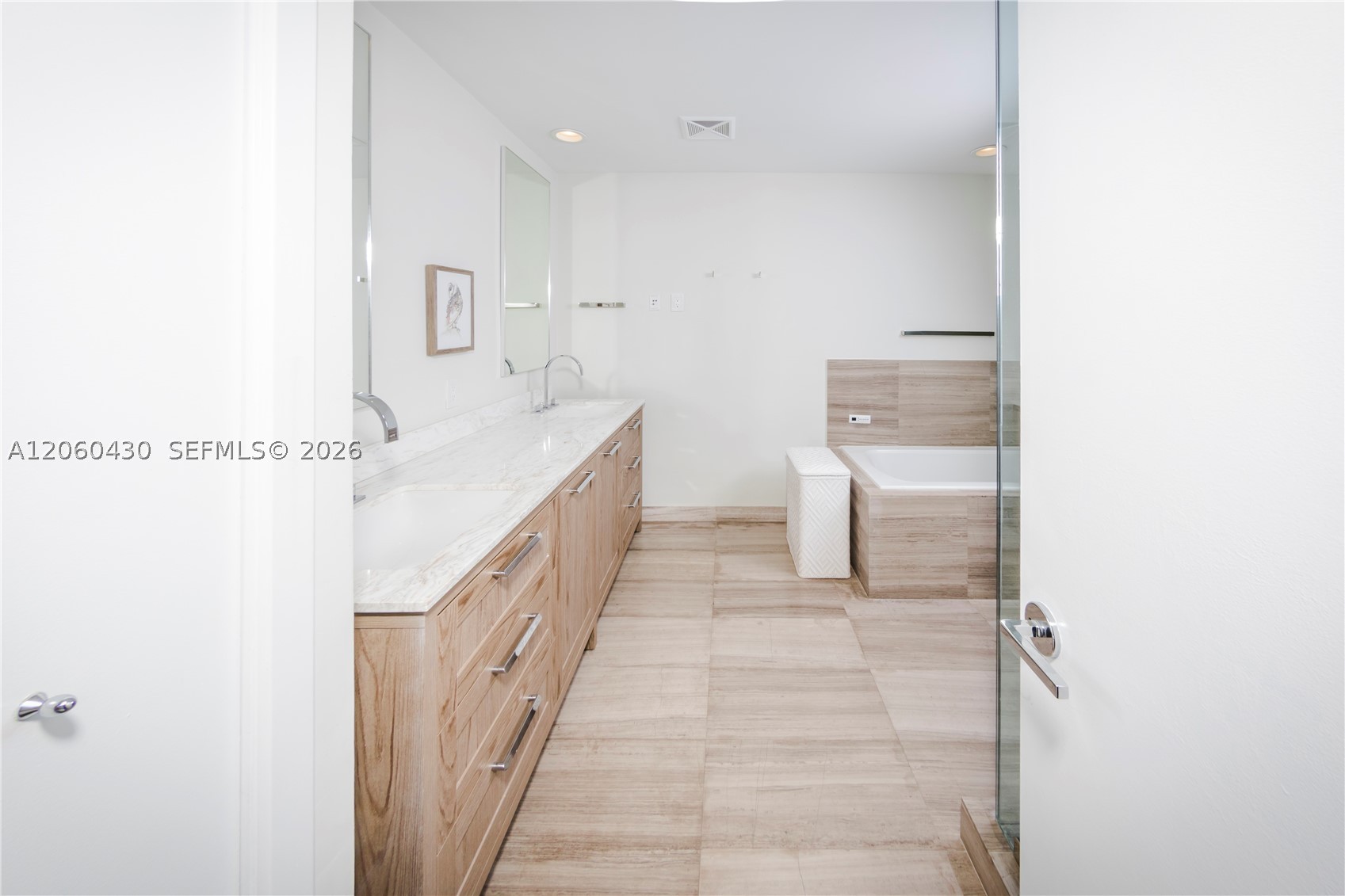 image Oceana Key Biscayne19