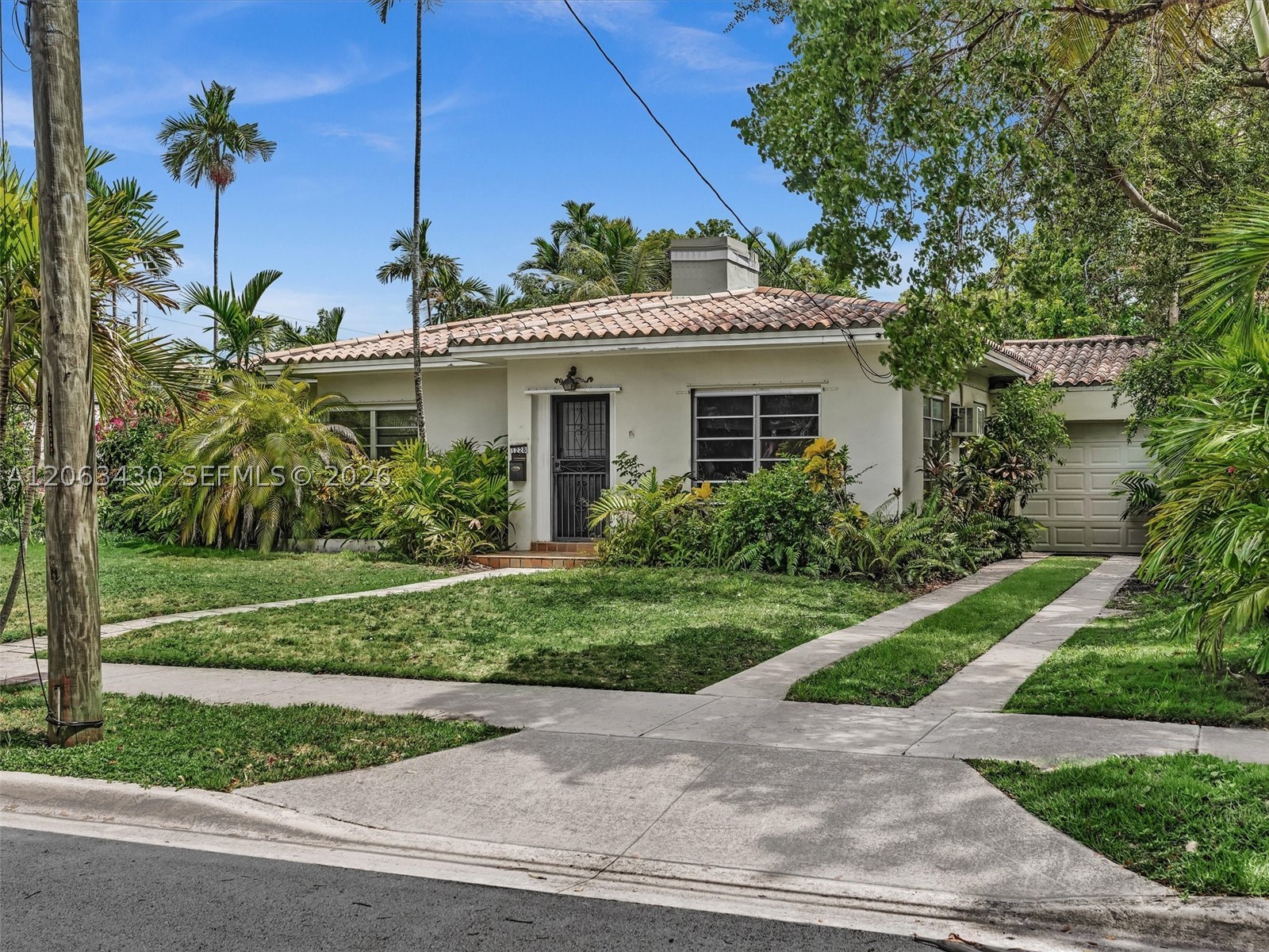 1228 SW 17th St Miami, FL 33145