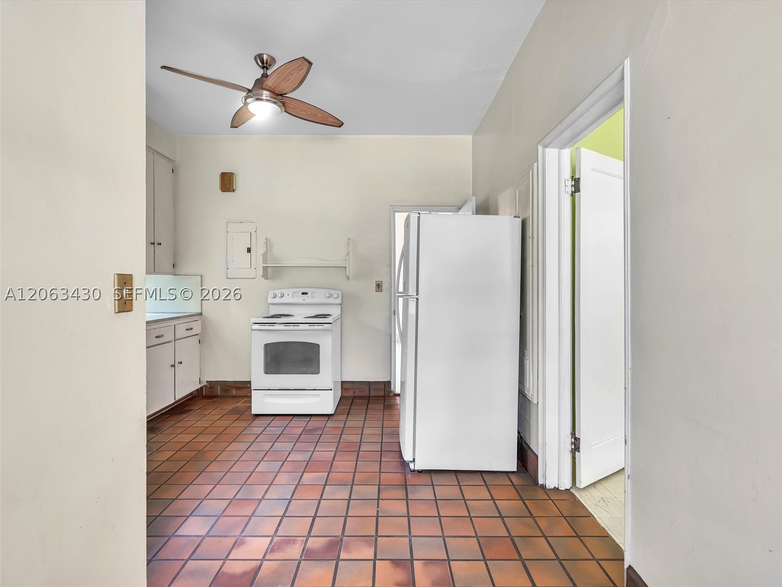 1228 SW 17th St Miami, FL 33145