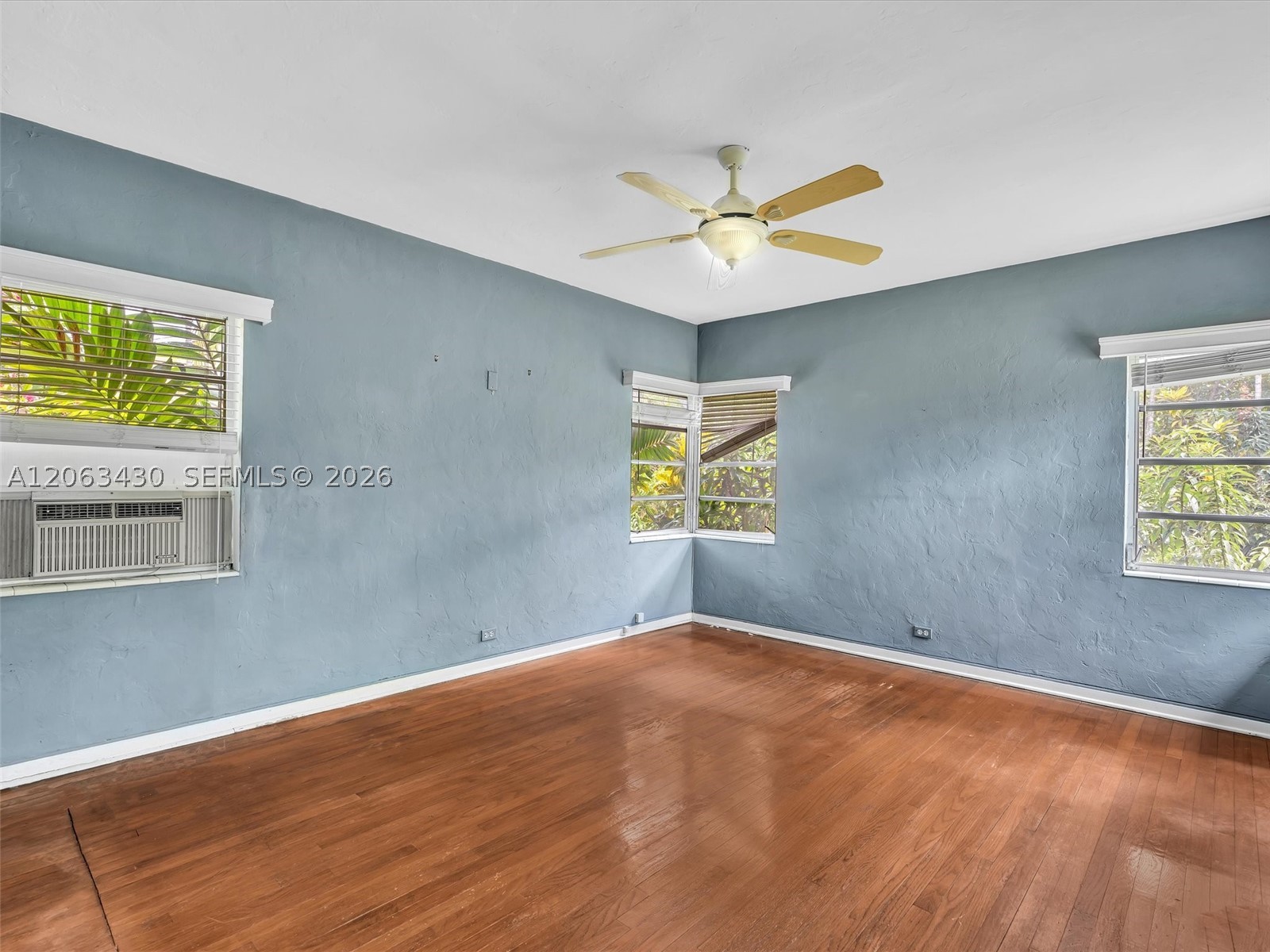 1228 SW 17th St Miami, FL 33145