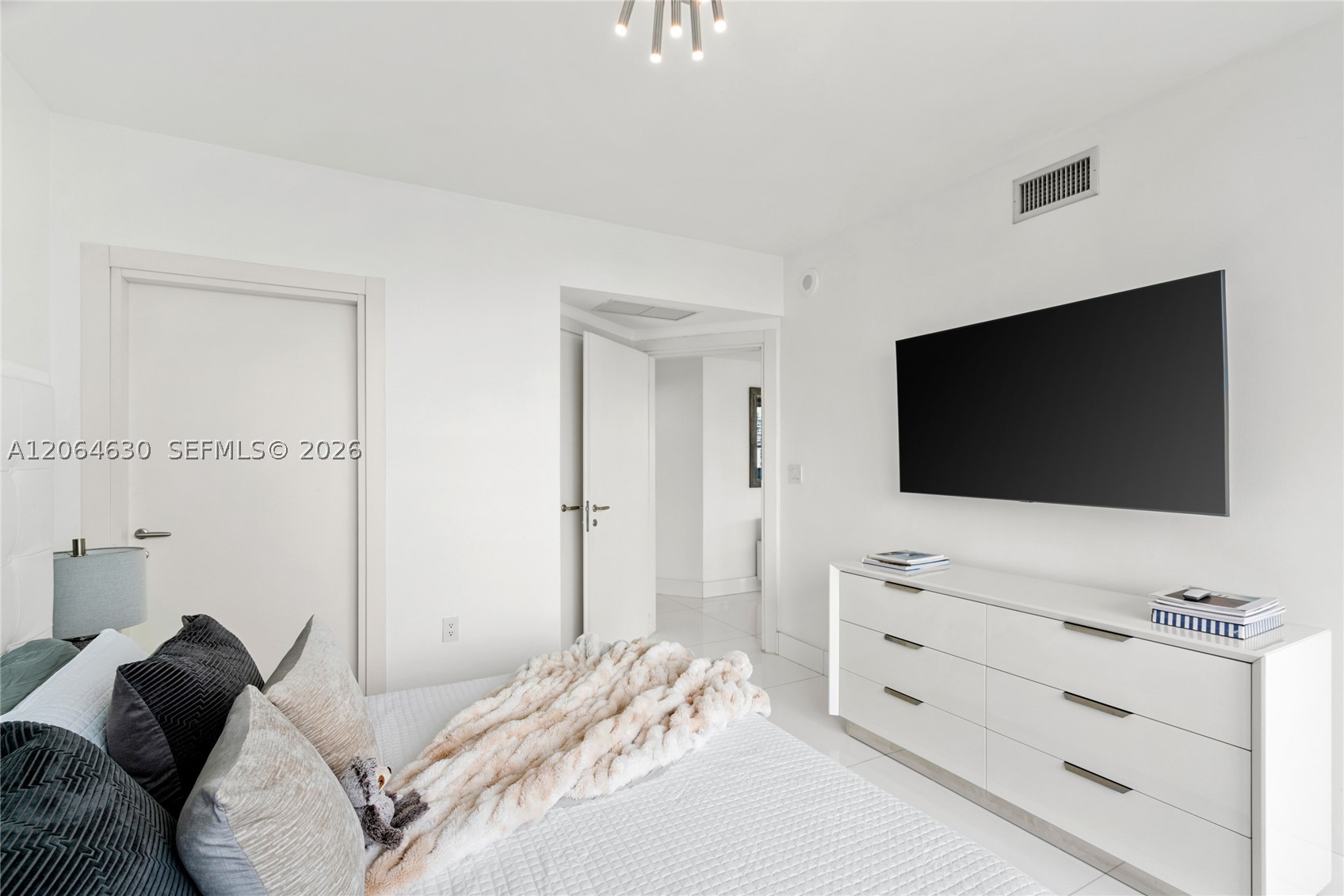 image Epic Residences27