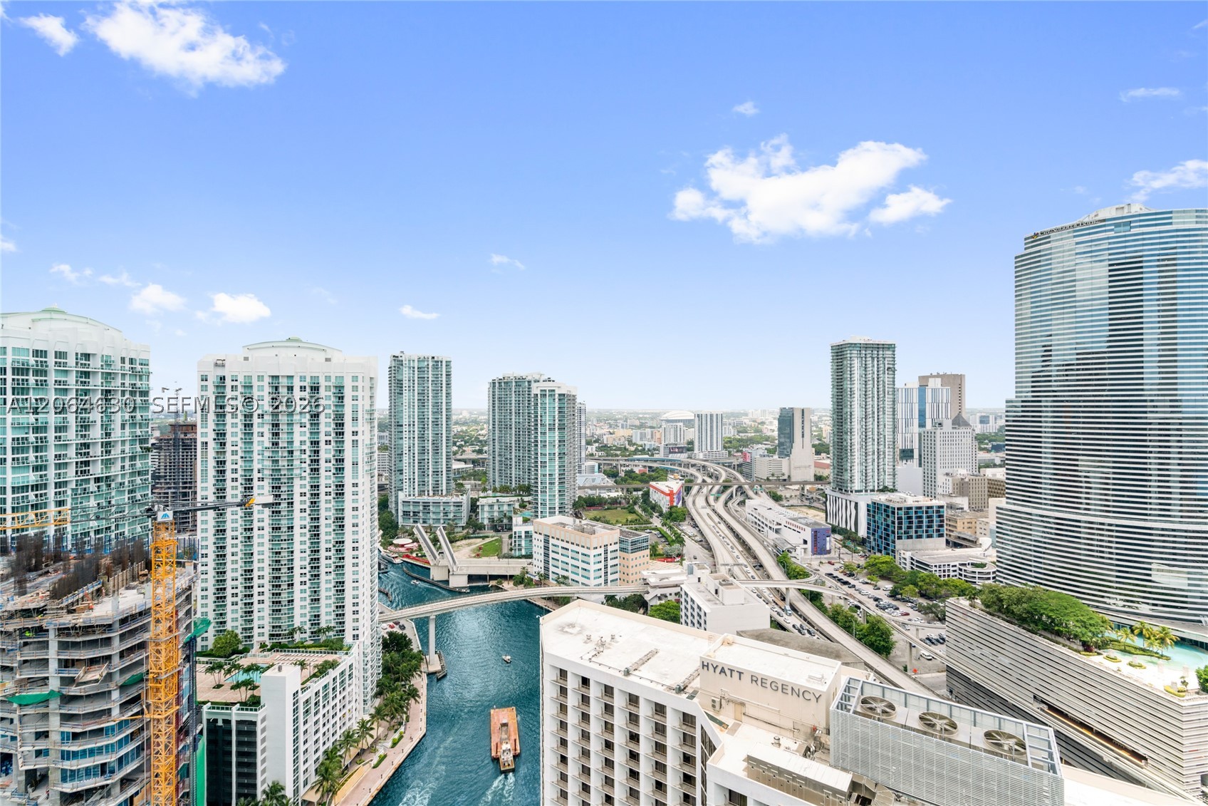 image Epic Residences30
