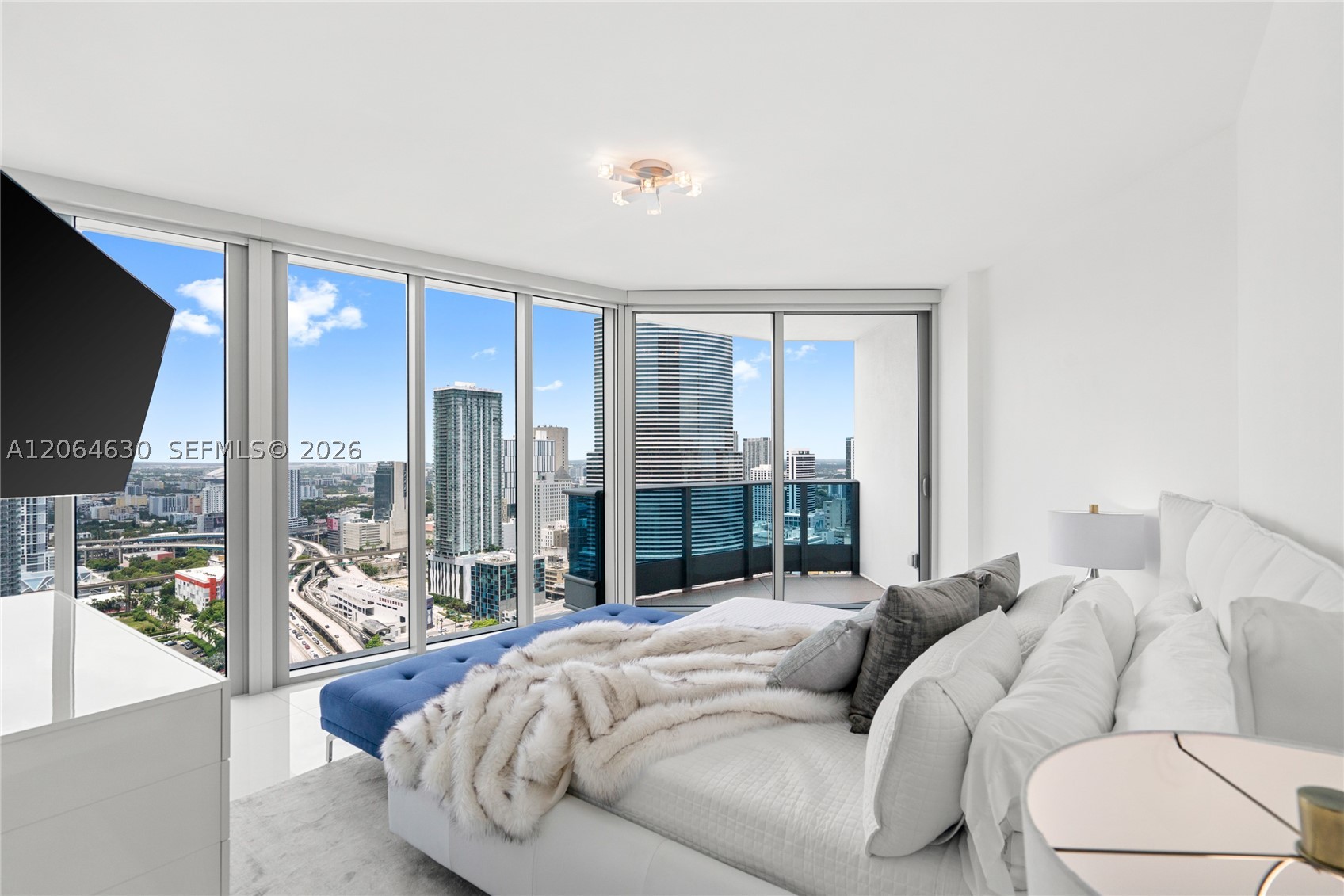 image Epic Residences37